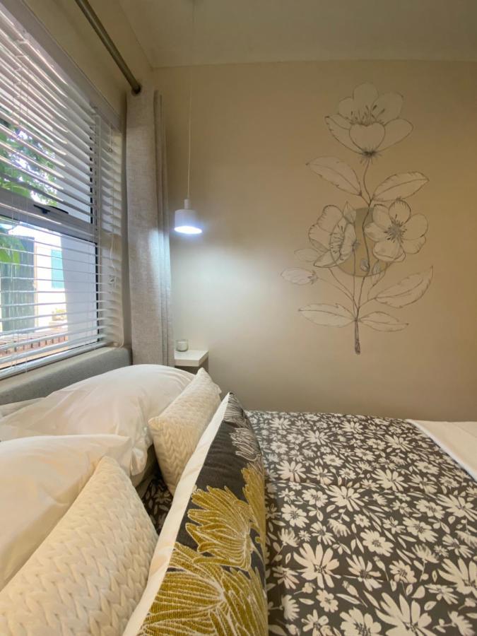 Walmer Cottage - Pet friendly - Garden&Barbeque Kapstaden Eksteriør billede
